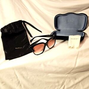 Gucci Sunglasses GG080OSA